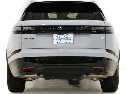 Used 2025 Land Rover Range Rover Velar Dynamic SE AWD/4WD image 8