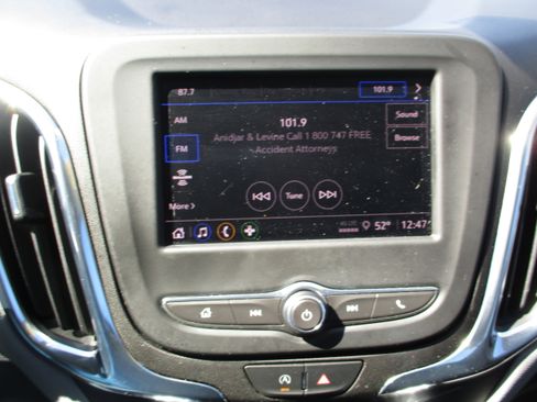 Used 2023 Chevrolet Equinox LS w/ Midnight Edition image 16