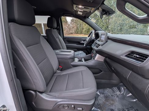 Used 2024 Chevrolet Tahoe LS w/ Driver Alert Package image 12