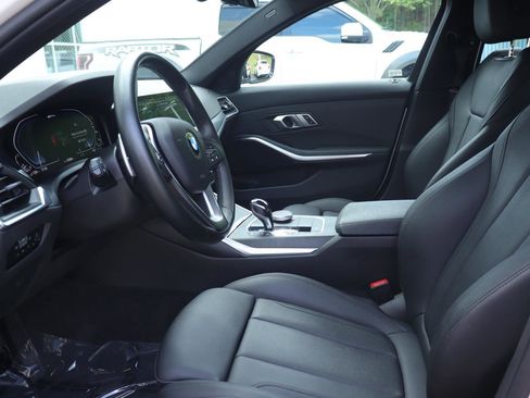 Used 2021 BMW 330e w/ Convenience Package RWD image 11