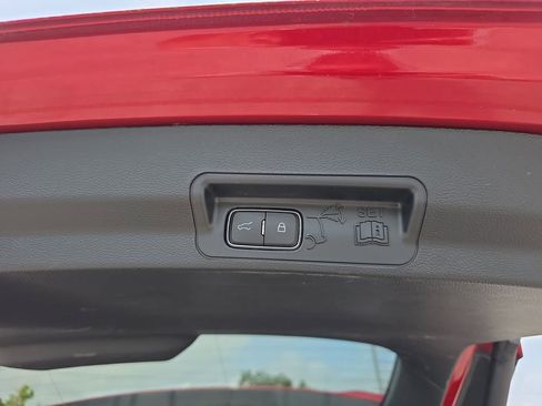 Used 2023 Ford Explorer Limited AWD/4WD image 35