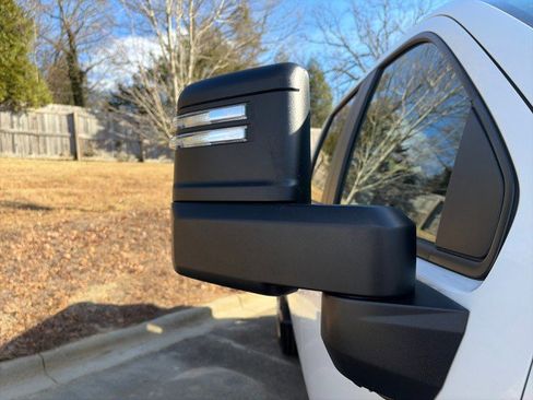 Used 2025 Chevrolet Silverado 2500 W/T w/ WT Convenience Package image 12