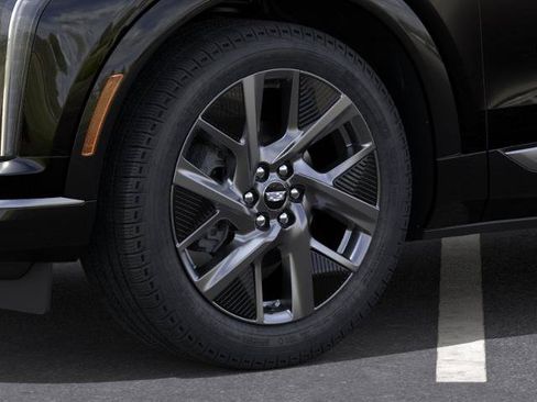 New 2026 Cadillac Optiq Luxury 1 RWD image 9