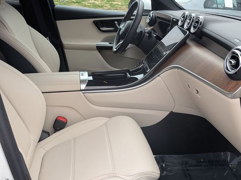 Certified 2023 Mercedes-Benz GLC 300 GLC 300 image 39