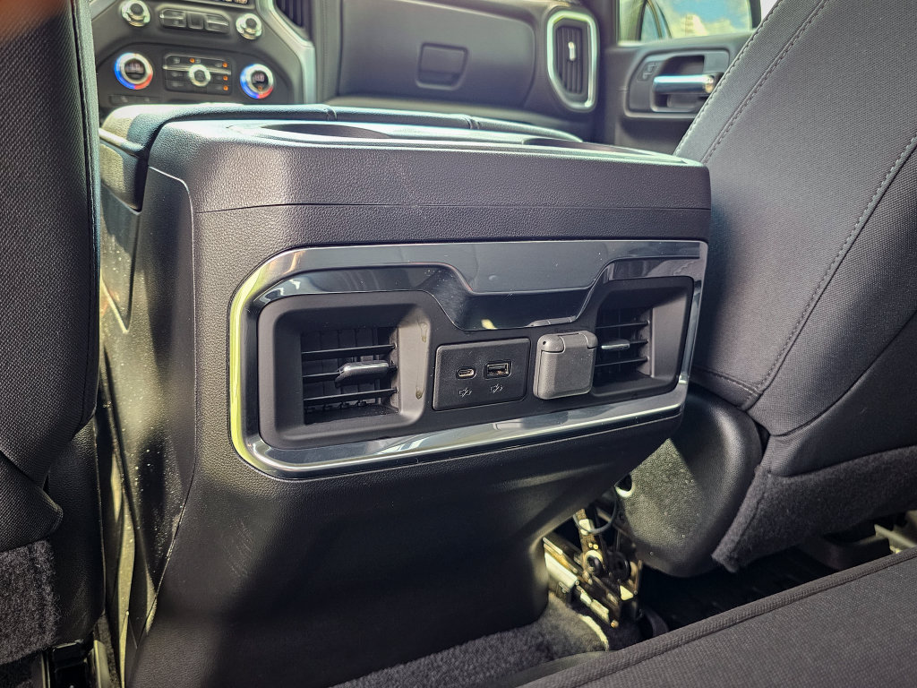 Used 2020 GMC Sierra 1500 Elevation w/ Elevation Value Package AWD/4WD image 32