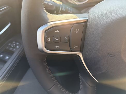 Used 2025 RAM 2500 Big Horn AWD/4WD image 19