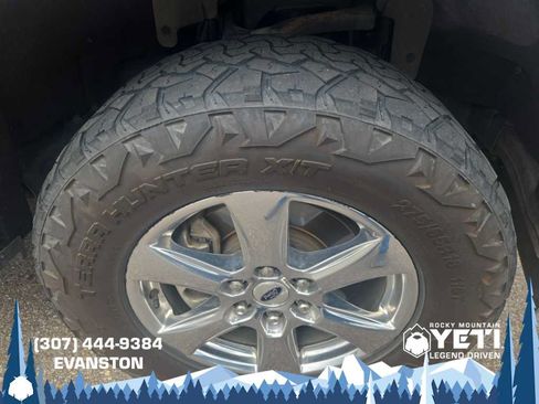 Used 2018 Ford F150 XLT w/ Equipment Group 302A Luxury AWD/4WD image 9