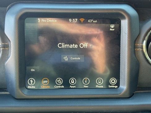 Used 2021 Jeep Wrangler Unlimited Sahara image 18