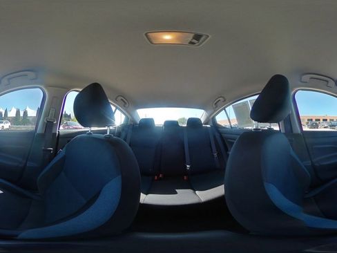 Used 2025 Nissan Versa SV image 40