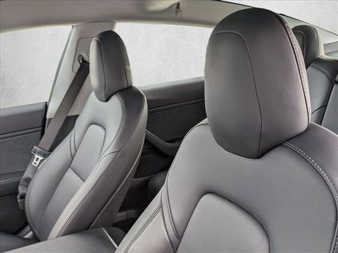 Used 2019 Tesla Model 3 Long Range image 14