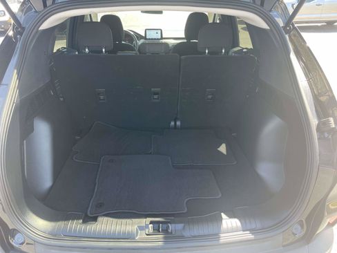 Certified 2025 Ford Escape Active FWD image 8