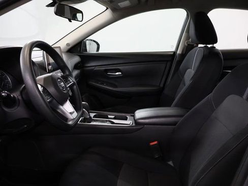 Used 2023 Nissan Sentra SV image 11