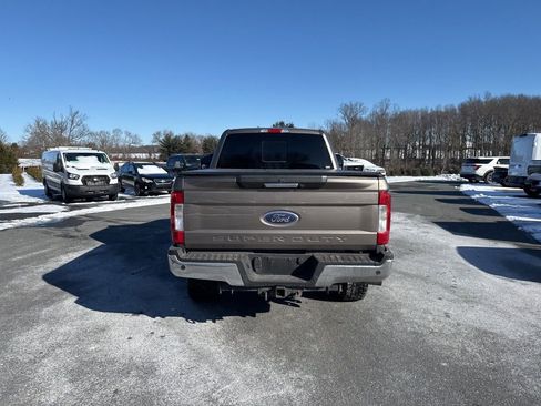 Used 2019 Ford F250 Lariat w/ Lariat Value Package image 5