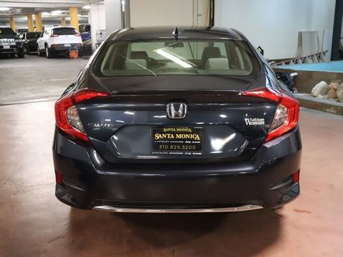 Used 2019 Honda Civic EX image 4