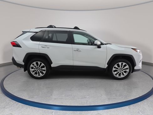 Used 2025 Toyota RAV4 Limited w/ Weather Package image 4