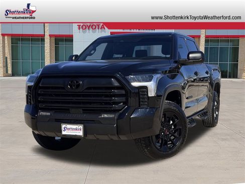 Used 2025 Toyota Tundra SR5 image 1