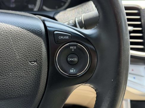 Used 2015 Honda Accord EX-L image 22