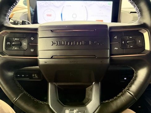 Used 2025 GMC Hummer EV 3X image 46