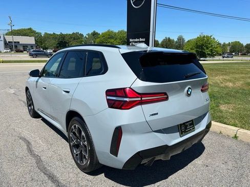 Used 2026 BMW X3 xDrive30i w/ Premium Package AWD/4WD image 3