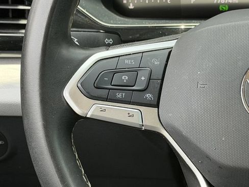 Used 2024 Volkswagen Taos S FWD image 12