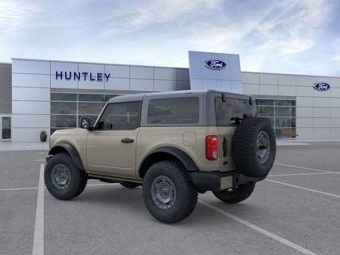 New 2025 Ford Bronco 2-Door w/ Sasquatch Package AWD/4WD image 4