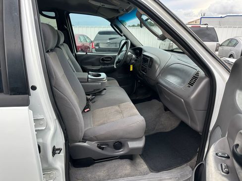 Used 2003 Ford F150 XLT image 14