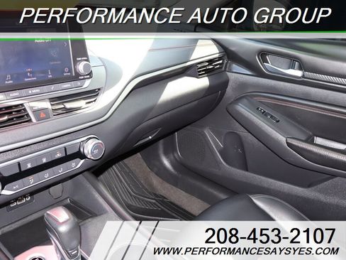 Used 2022 Nissan Altima 2.5 SR image 15