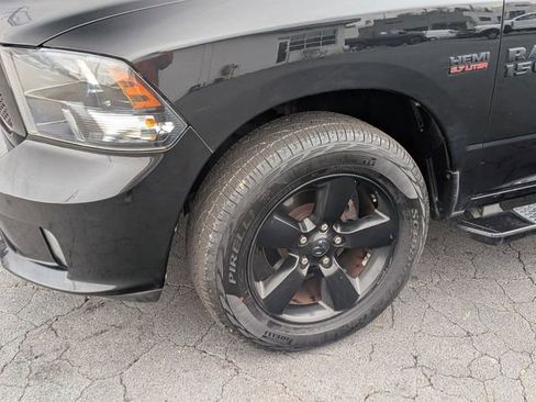 Used 2015 RAM 1500 Express image 9