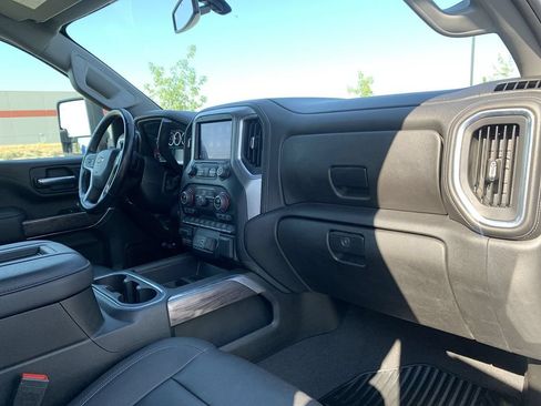 Used 2022 Chevrolet Silverado 2500 LTZ w/ LTZ Plus Package AWD/4WD image 31