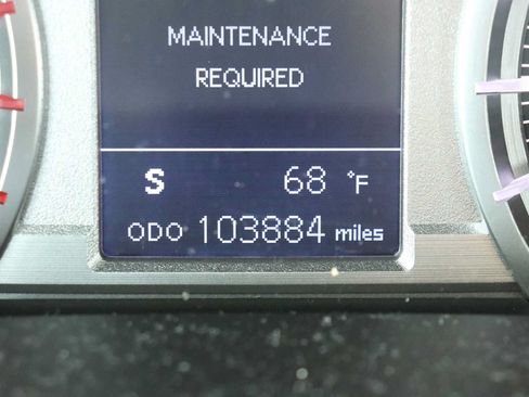 Used 2018 Toyota 4Runner TRD Off-Road Premium AWD/4WD image 11