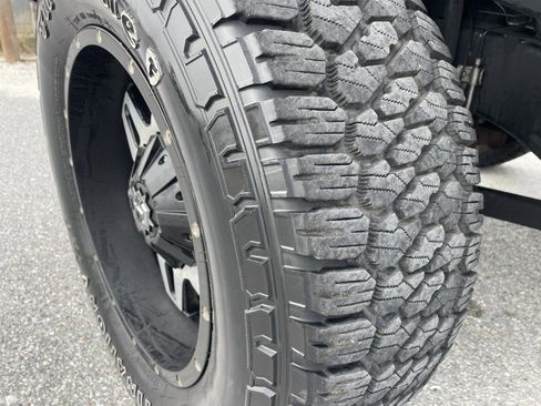 Used 2015 Jeep Wrangler Sport image 26