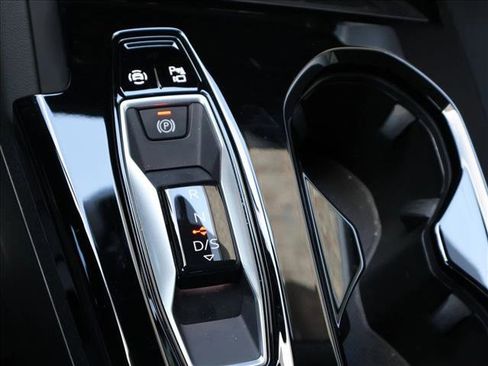 Used 2025 Audi Q5 Premium Plus w/ Premium Plus AWD/4WD image 18