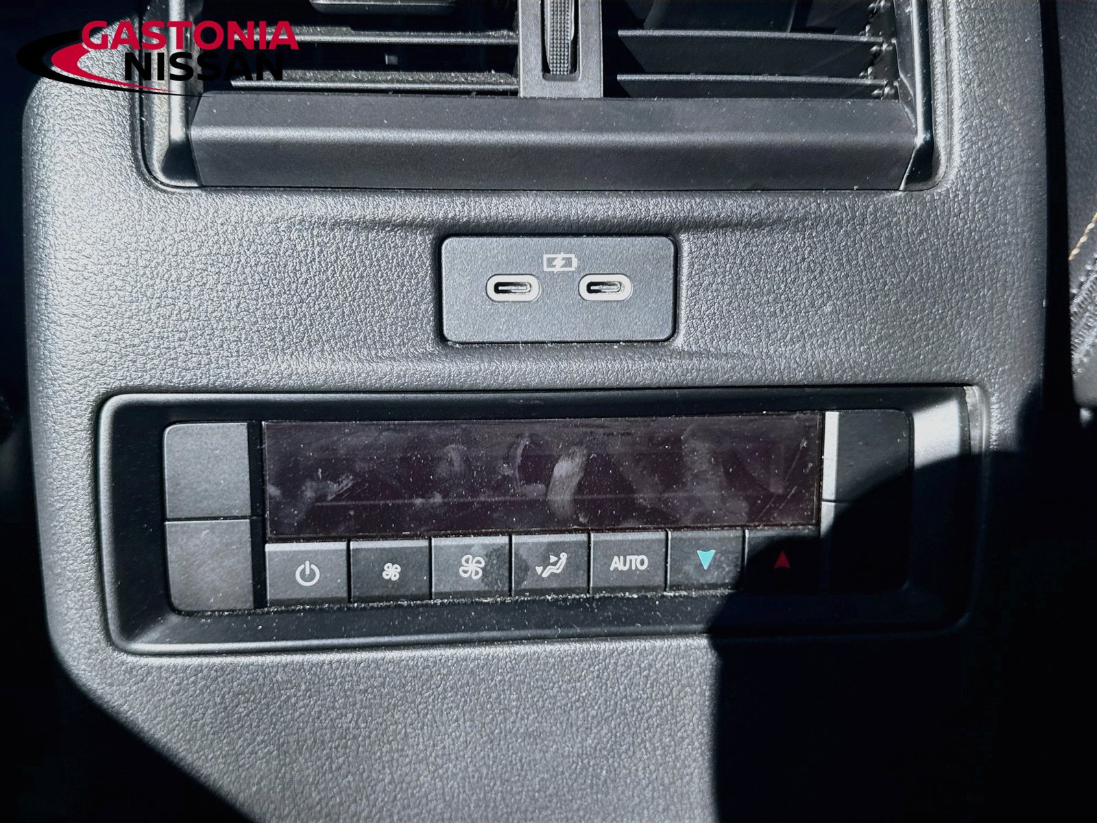 Used 2024 MAZDA CX-90 Plug-In Hybrid w/ Preferred AWD/4WD image 33