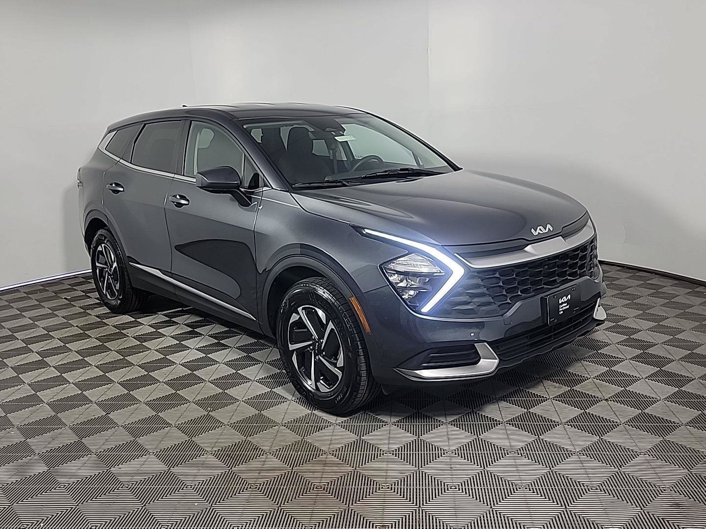Certified 2023 Kia Sportage LX AWD/4WD image 1