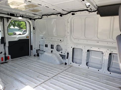 Used 2018 Ford Transit 150 130 Low Roof RWD image 13