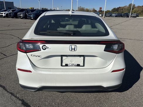 Used 2023 Honda Civic EX-L image 13