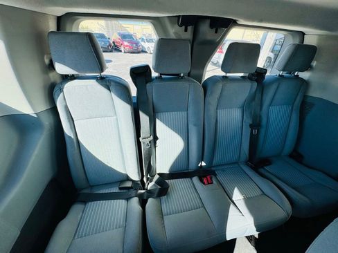 Used 2019 Ford Transit 350 XLT image 15