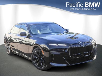 Used 2026 BMW 750e xDrive w/ Premium Package