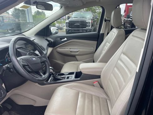 Used 2018 Ford Escape SEL w/ Canadian Touring Package AWD/4WD image 9