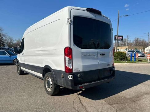 Used 2019 Ford Transit 250 148 Medium Roof RWD image 7