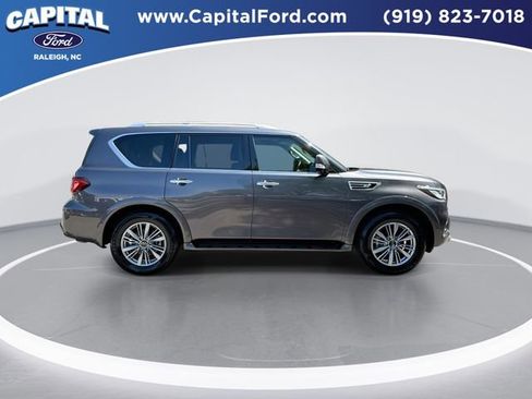 Used 2024 INFINITI QX80 Luxe image 9