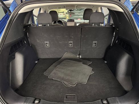 Used 2022 Ford Escape SE image 47