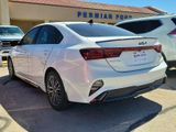 Used 2022 Kia Forte GT-Line w/ GT-Line Premium Package image 2