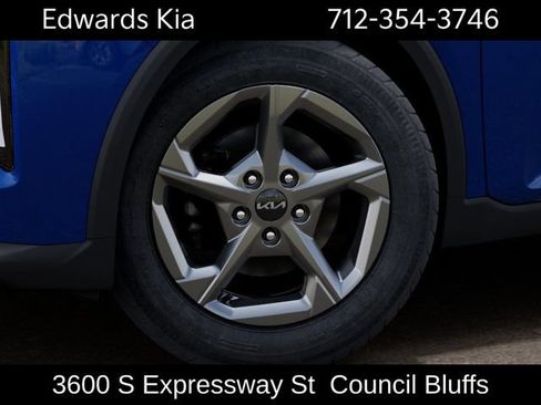 New 2026 Kia K4 FWD image 11