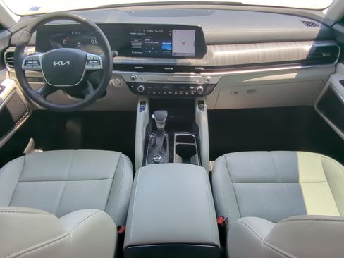 Used 2024 Kia Telluride EX AWD/4WD image 13