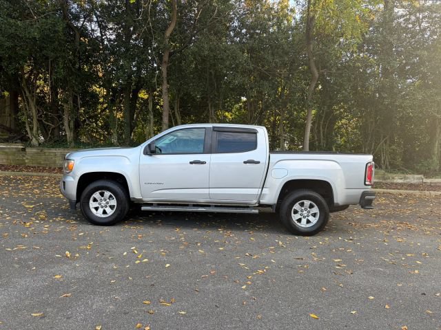 Used 2019 GMC Canyon 2WD Crew Cab w/ Convenience Package image 2