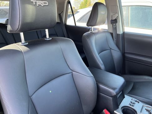 Used 2022 Toyota 4Runner TRD Sport w/ Technology Package image 35