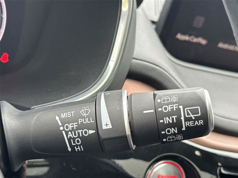 Used 2022 Acura MDX SH-AWD w/ Technology Package image 21