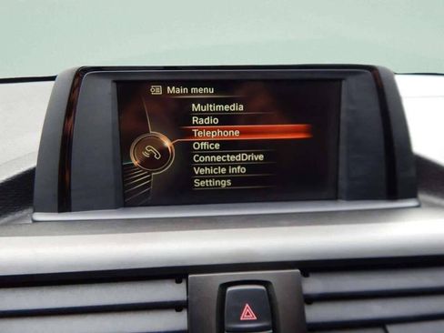 Used 2016 BMW 228i Convertible image 27