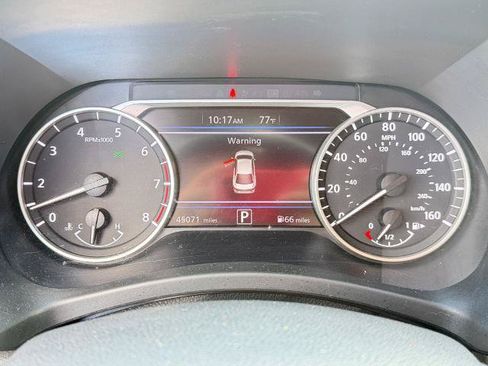 Certified 2021 Nissan Sentra SV FWD image 14